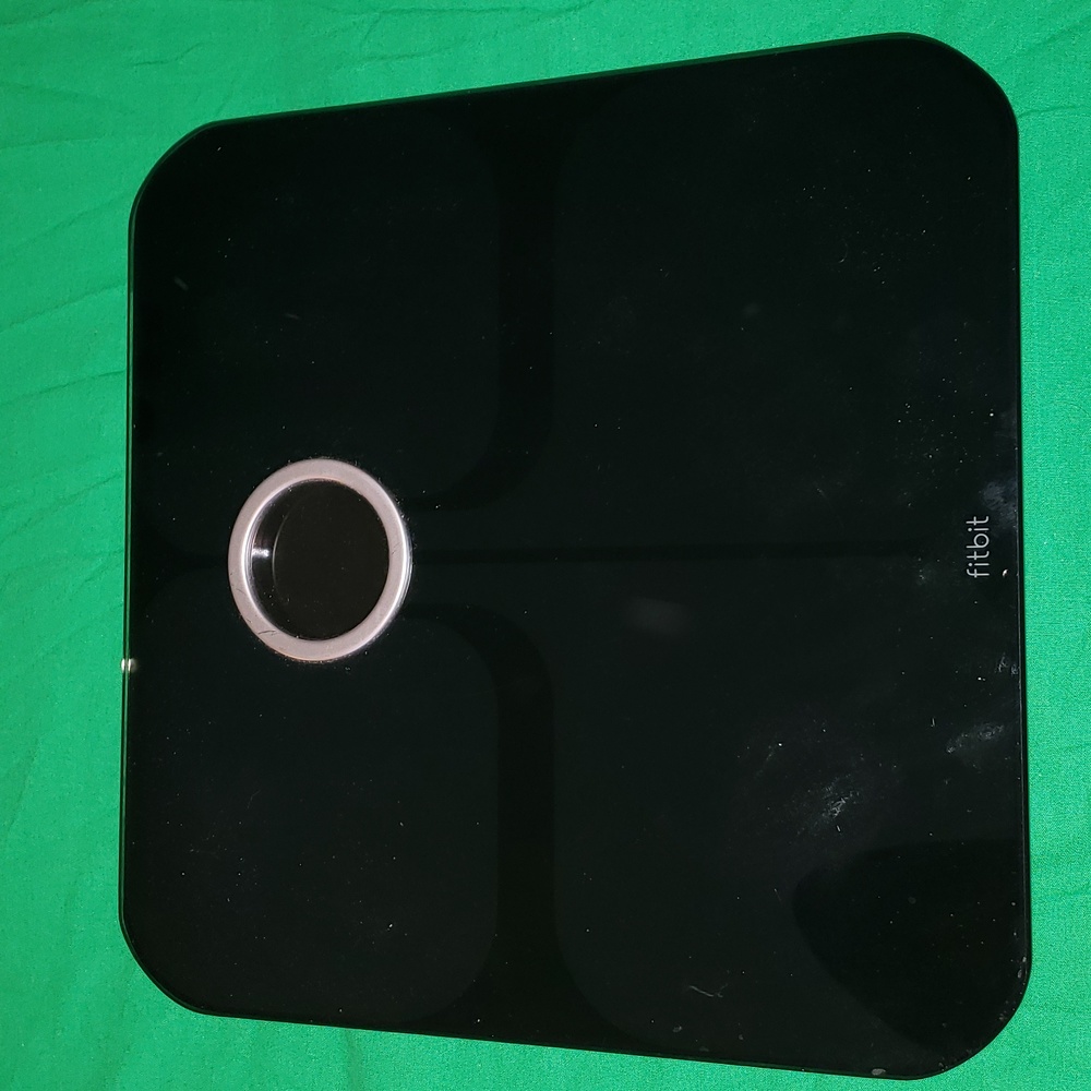 Fitbit Aria Wifi Smart Scale Broken Error Message  Repair or Used for Parts
